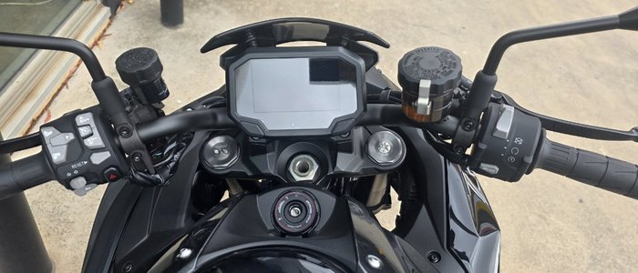 2025 Kawasaki Z H2 (ZR1000K) BLACK