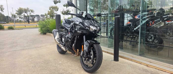 2025 Kawasaki Z H2 (ZR1000K) BLACK