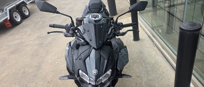 2025 Kawasaki Z H2 (ZR1000K) BLACK