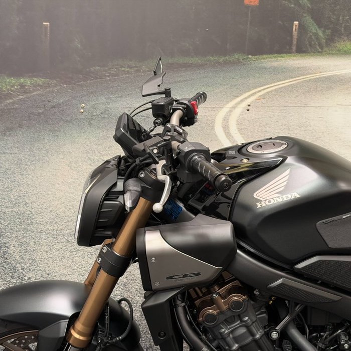 2025 Honda CB650RAC Black