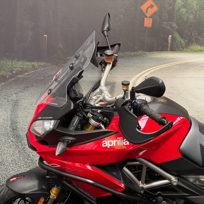 2014 APRILIA CAPONORD 1200 Red