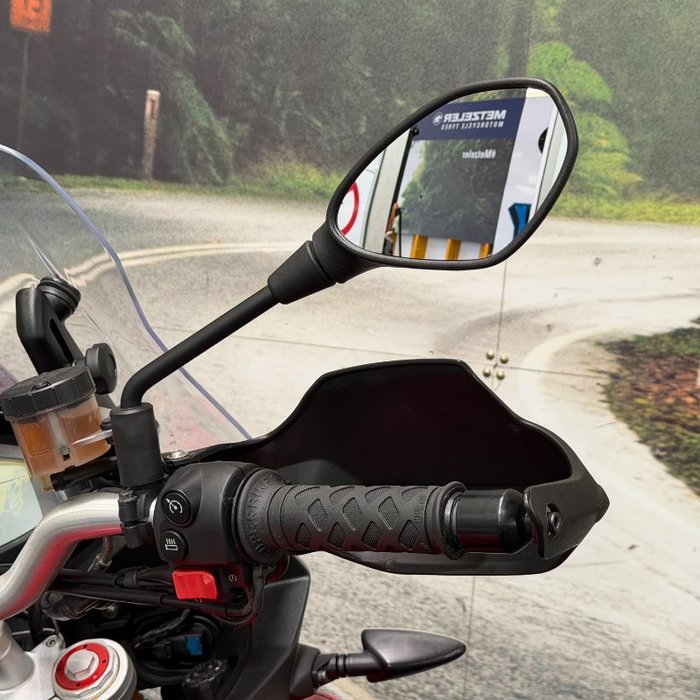 2014 APRILIA CAPONORD 1200 Red