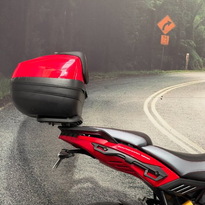 2014 APRILIA CAPONORD 1200 Red