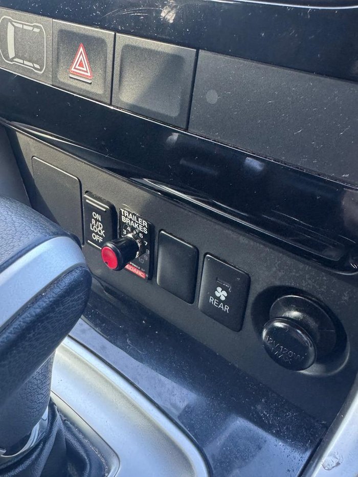 2019 Mitsubishi Pajero Sport Black Edition