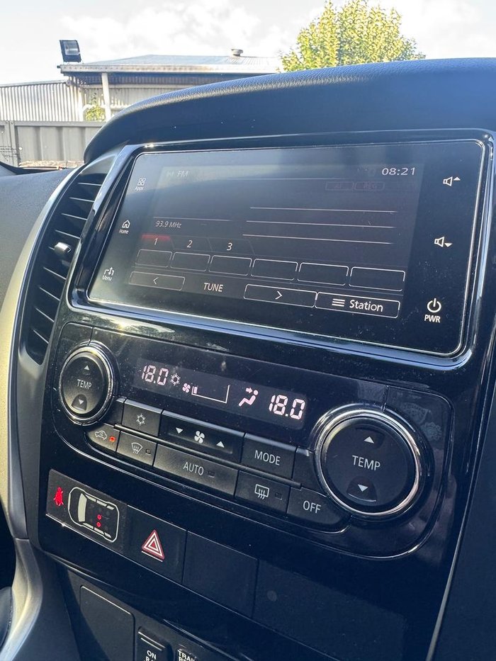 2019 Mitsubishi Pajero Sport Black Edition