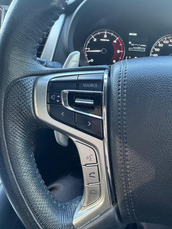 2019 Mitsubishi Pajero Sport Black Edition