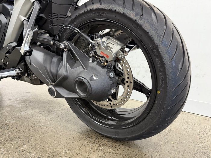 2025 BMW Motorrad R 1250 R Blue