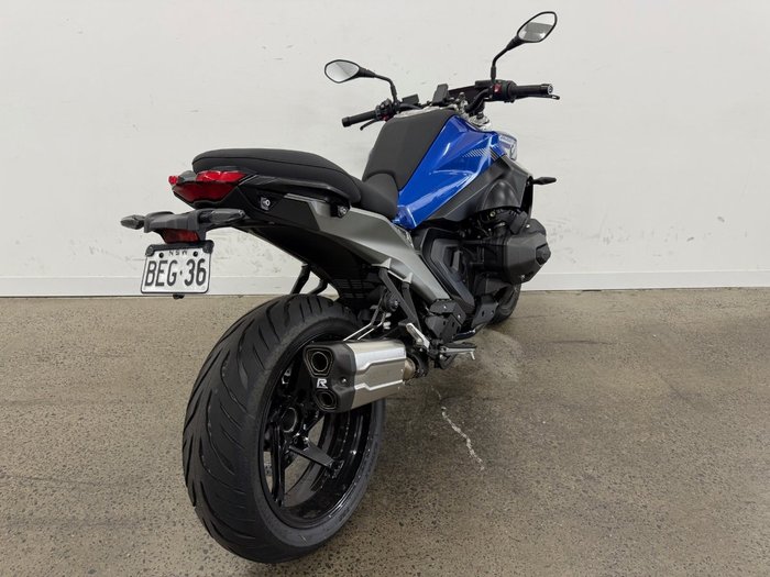 2025 BMW Motorrad R 1250 R Blue