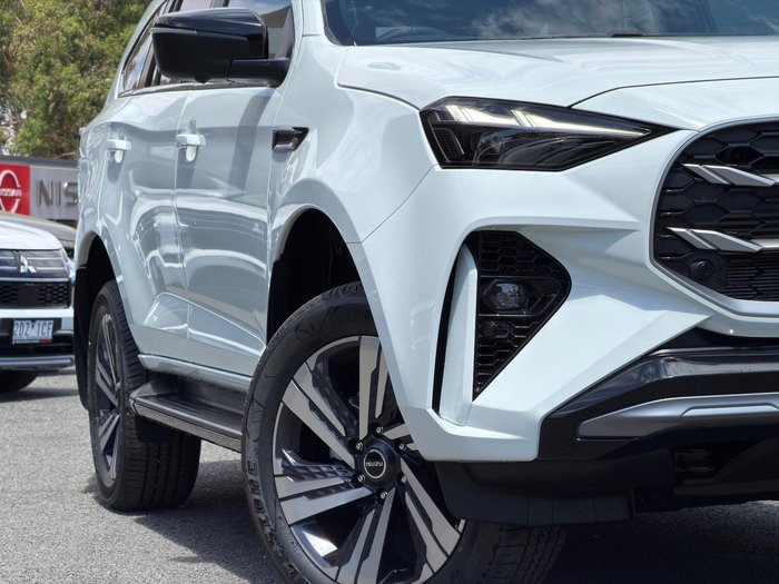 2025 Isuzu MU-X LS-T