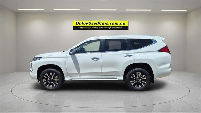 2023 Mitsubishi Pajero Sport GLS