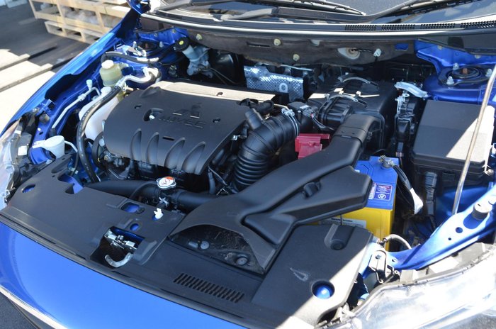 2015 Mitsubishi Lancer XLS