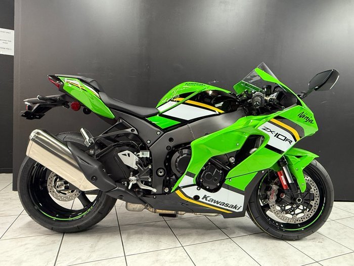 2025 Kawasaki NINJA ZX-10R Green