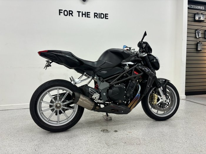 2013 M.V. Agusta BRUTALE 1090 R Black