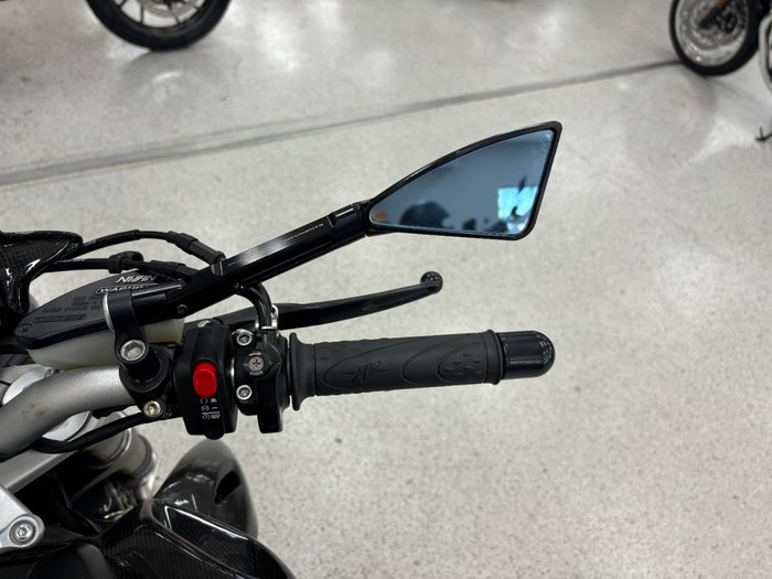 2013 M.V. Agusta BRUTALE 1090 R Black