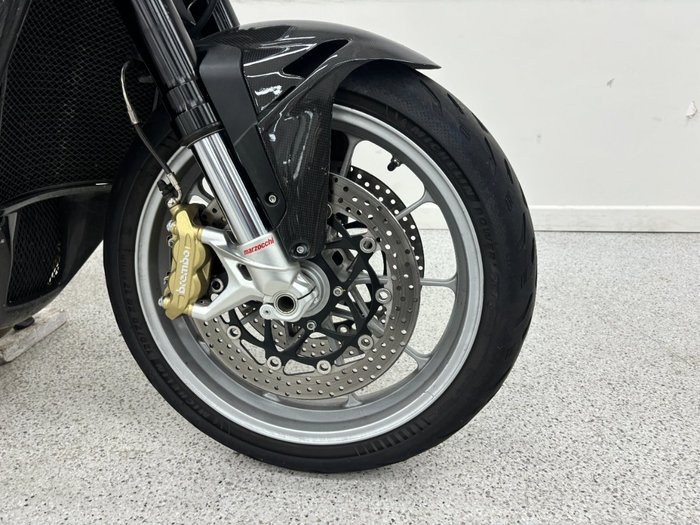 2013 M.V. Agusta BRUTALE 1090 R Black