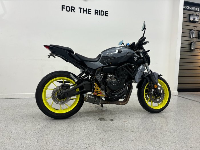 2016 YAMAHA MT-07 grey