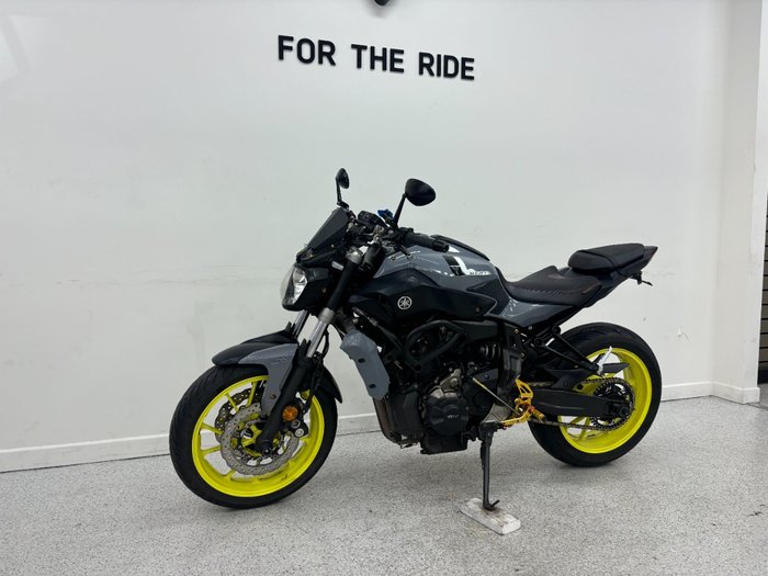 2016 YAMAHA MT-07 grey
