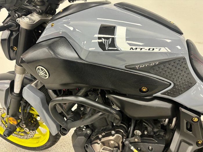 2016 YAMAHA MT-07 grey