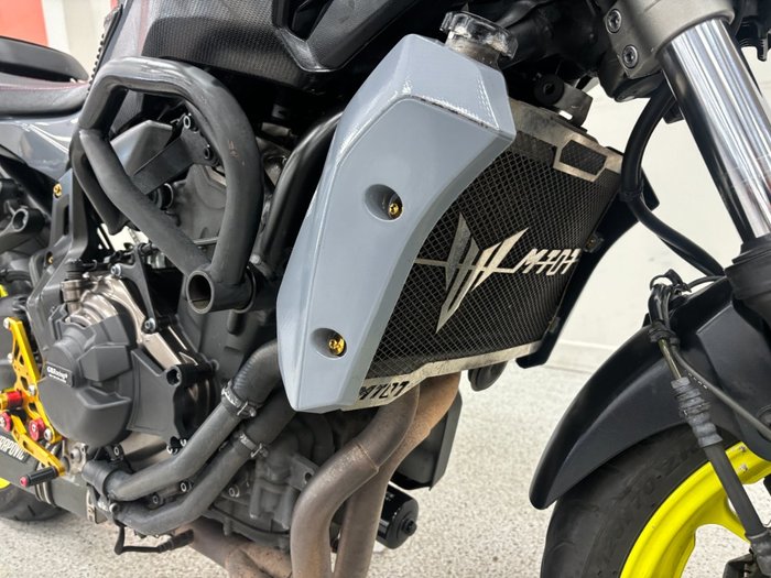 2016 YAMAHA MT-07 grey