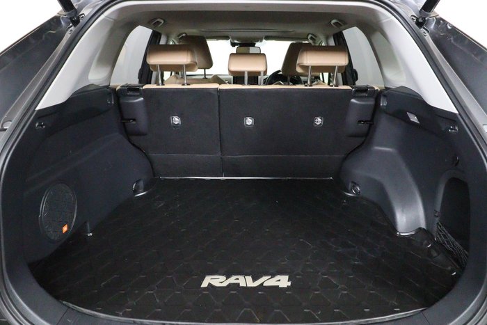 2020 Toyota RAV4 Cruiser