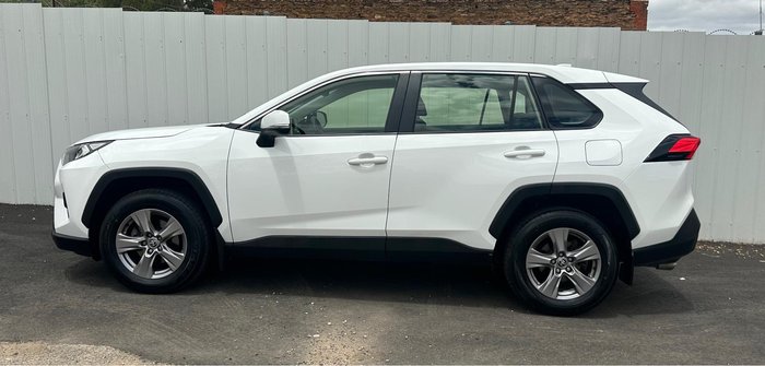 2022 Toyota RAV4 GX