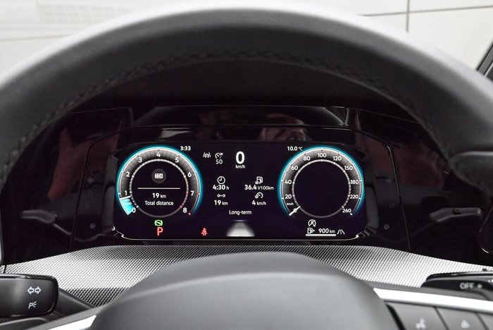 2025 Volkswagen Golf 110TSI R-Line