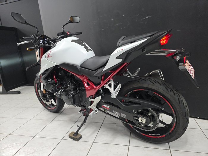 2023 Honda CB750 (HORNET) White