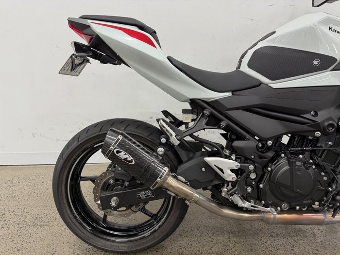 2021 Kawasaki 2021 Kawasaki 400CC Z400 SPORTS White