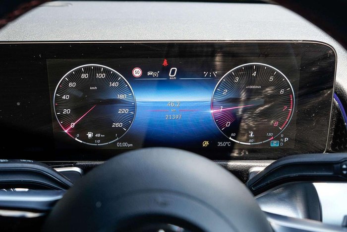 2024 Mercedes-Benz GLB-Class GLB200