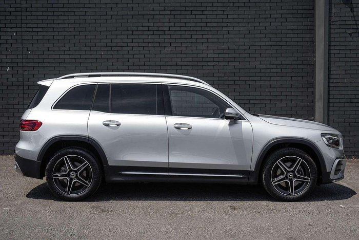 2024 Mercedes-Benz GLB-Class GLB200