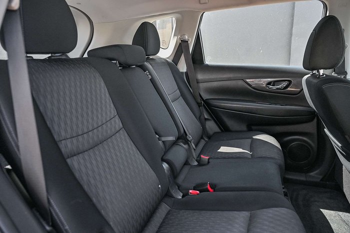 2019 Nissan X-TRAIL ST