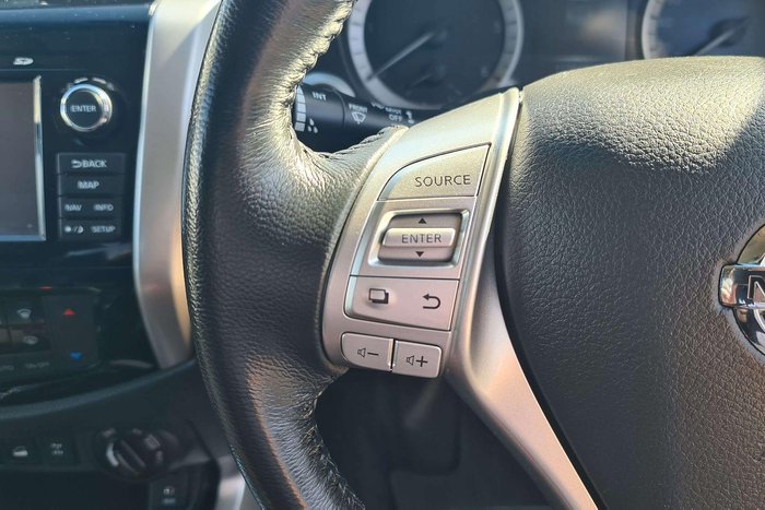 2018 Nissan Navara ST-X