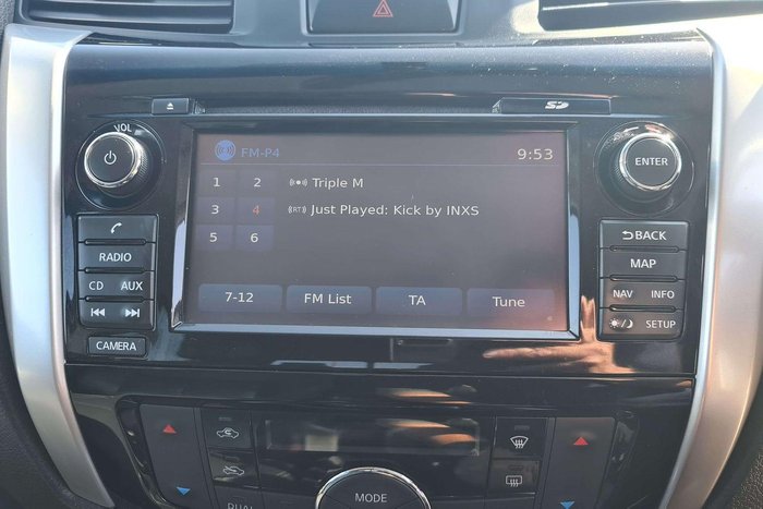 2018 Nissan Navara ST-X