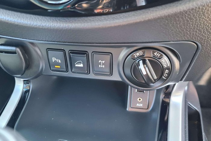 2018 Nissan Navara ST-X