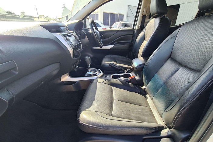 2018 Nissan Navara ST-X