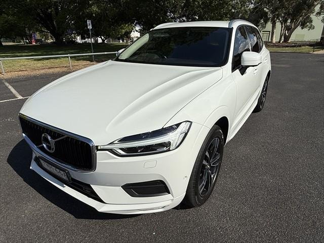 2018 Volvo XC60 D4 Momentum