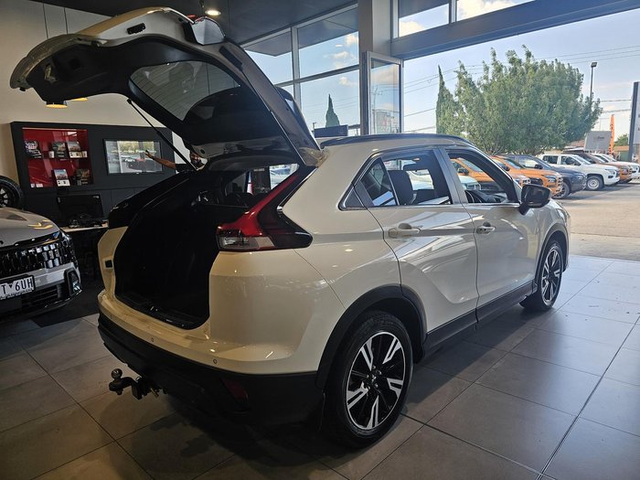 2023 Mitsubishi Eclipse Cross LS