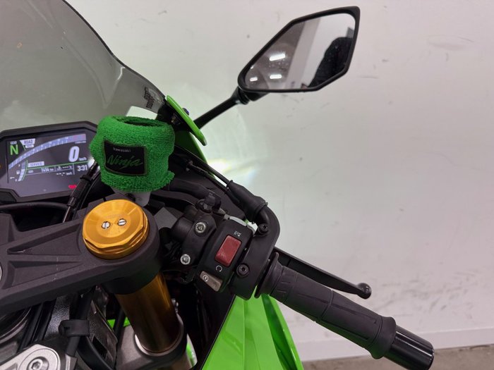 2024 Kawasaki NINJA ZX-6R (636) KRT EDITION Green
