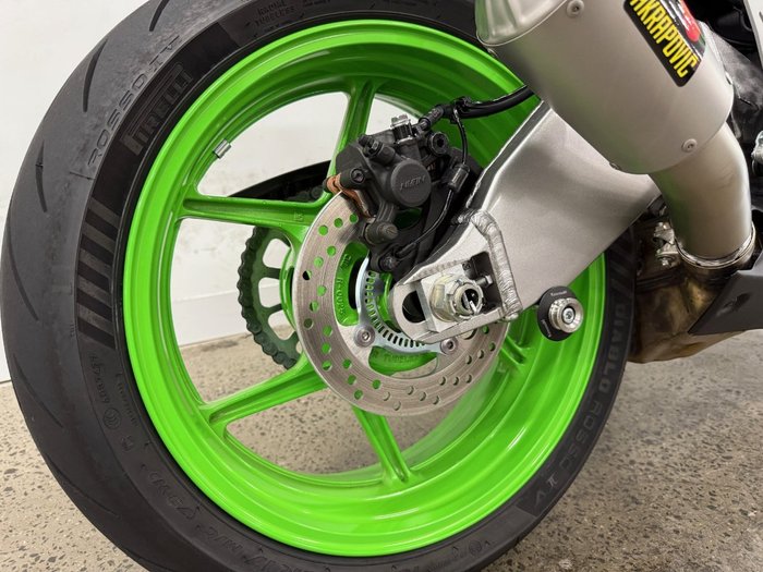 2024 Kawasaki NINJA ZX-6R (636) KRT EDITION Green