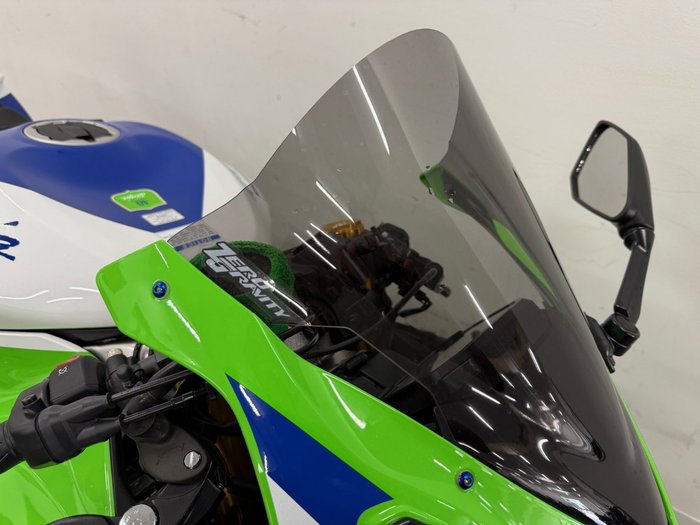2024 Kawasaki NINJA ZX-6R (636) KRT EDITION Green