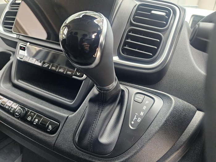 2025 Peugeot Boxer Pro X250 MY25 Ice White