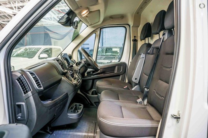 2025 Peugeot Boxer Pro