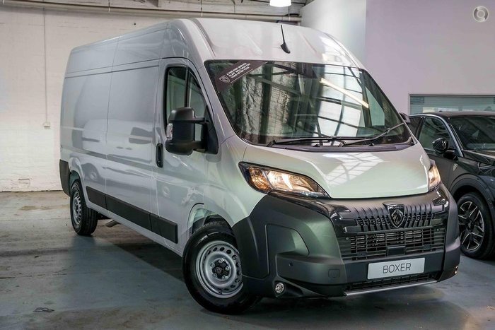 2025 Peugeot Boxer Pro X250 MY25 Ice White