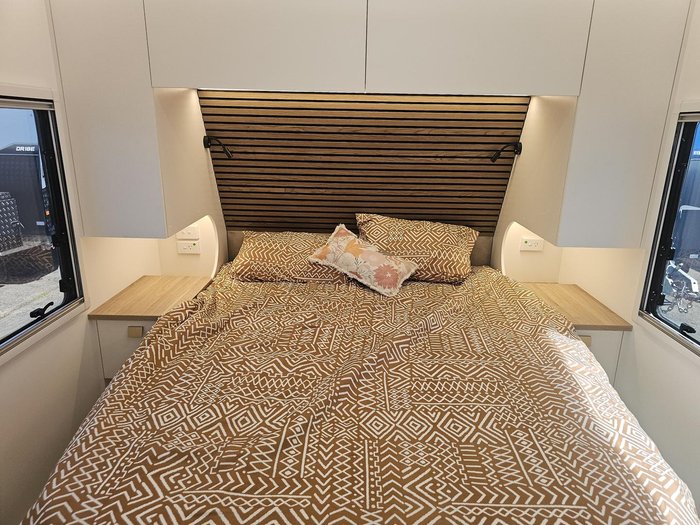 2025 New Age Caravans Manta Ray Mr19er My26