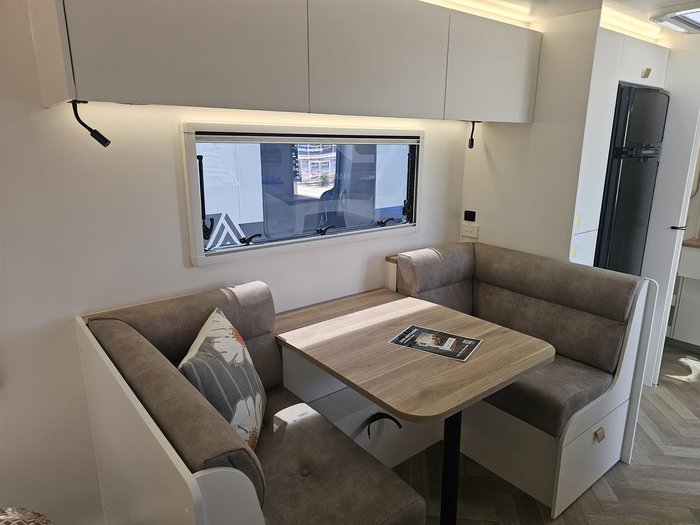 2025 New Age Caravans Manta Ray Mr19er My26