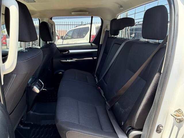 2021 Toyota Hilux HILUX 4x4 2.8L DSL D/C/C 6AT SR5 2U76950 001