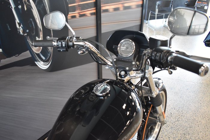 2017 Harley-davidson XL883L SUPER LOW BLACK