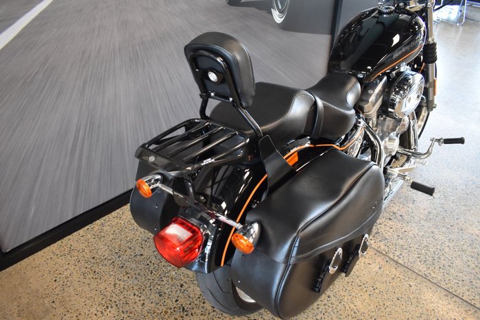 2017 HARLEY-DAVIDSON XL883L SUPER LOW