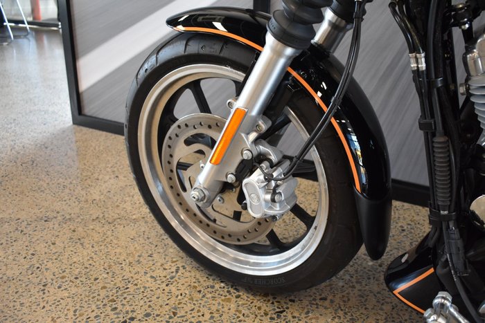 2017 HARLEY-DAVIDSON XL883L SUPER LOW