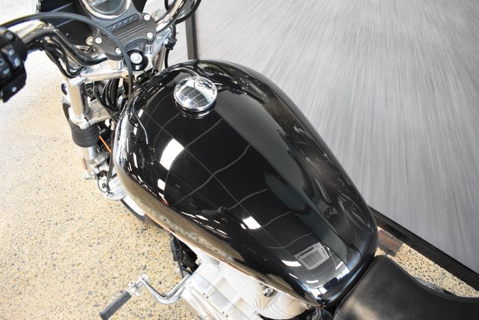 2017 HARLEY-DAVIDSON XL883L SUPER LOW